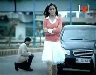 Aaj Door Se Hi Koi Salam Kar Gaya